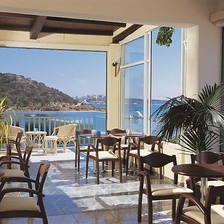 Hotel Almiros Beach